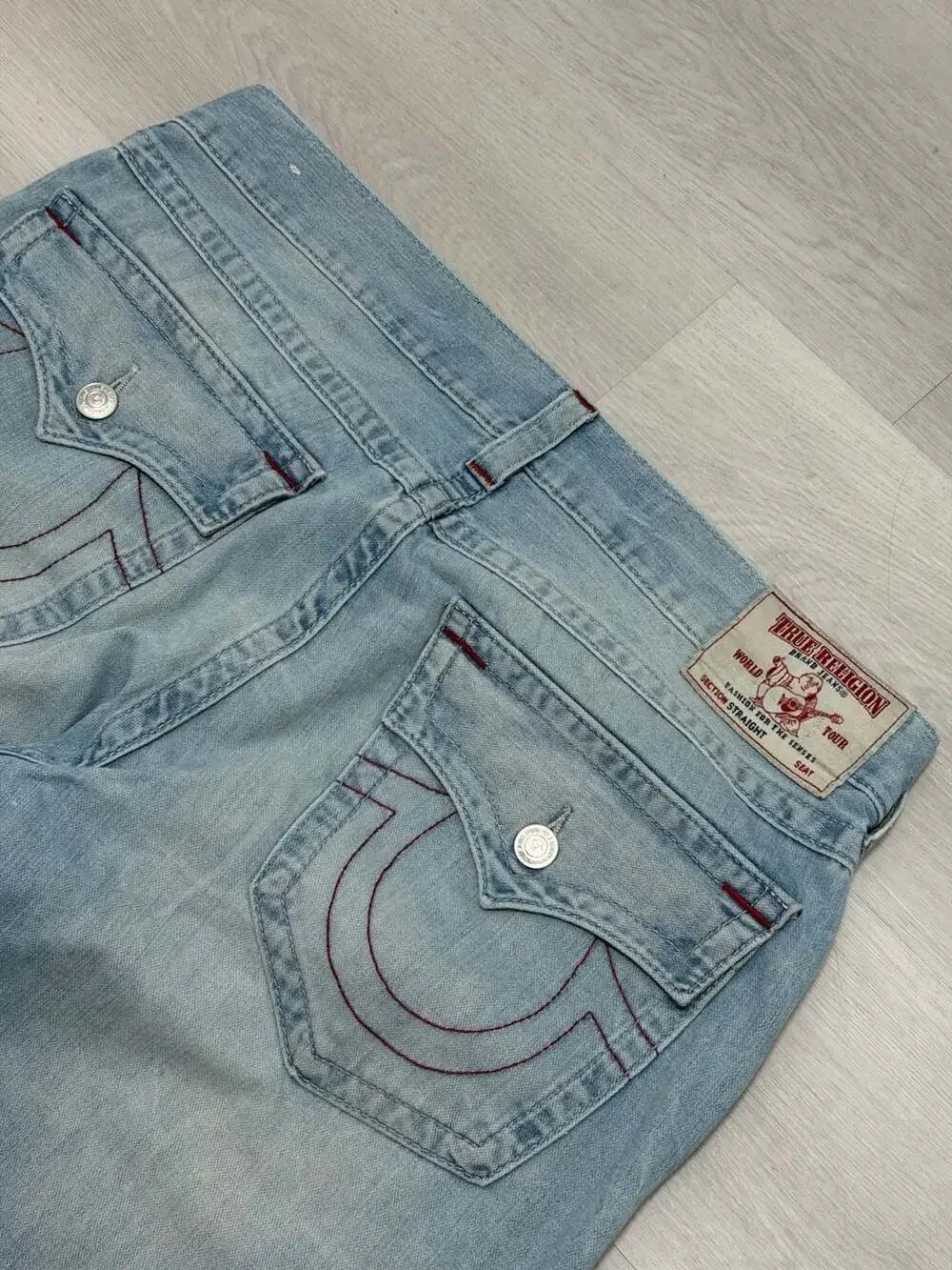 True Religion Ricky Straight Flap Pocket Blue Light Wash Size 38